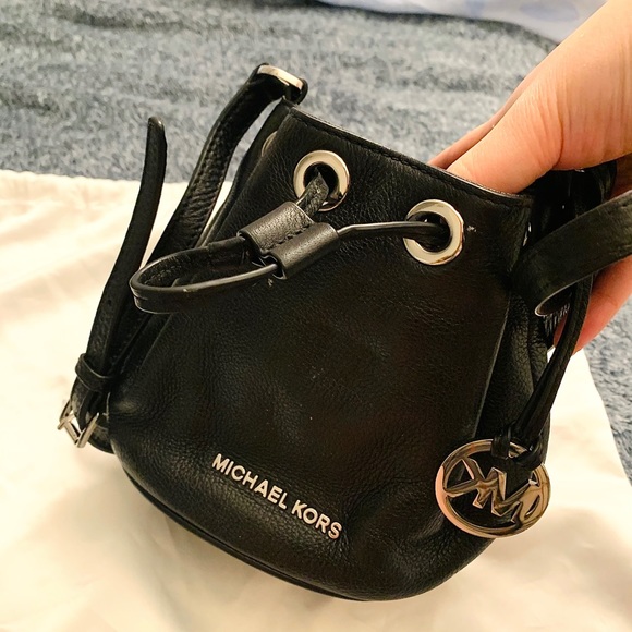 Michael Kors Mini Crossbody Bucket - Picture 4 of 4